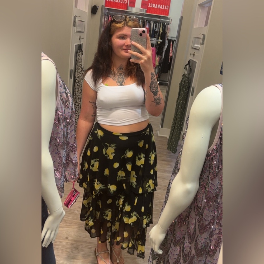 Harlow and Rose Women Size M Lemon Shear Maxi Skirt Elastic Waist Pull On